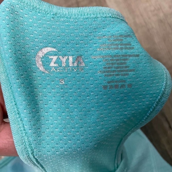 Zyia Active Seamless Racerback Tank Top Sleeveless Teal Size Small - Picture 3 of 7
